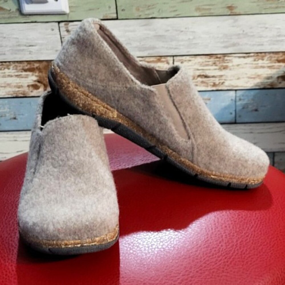 Earth Origins Felt Slip-On Shoes - 8.5M